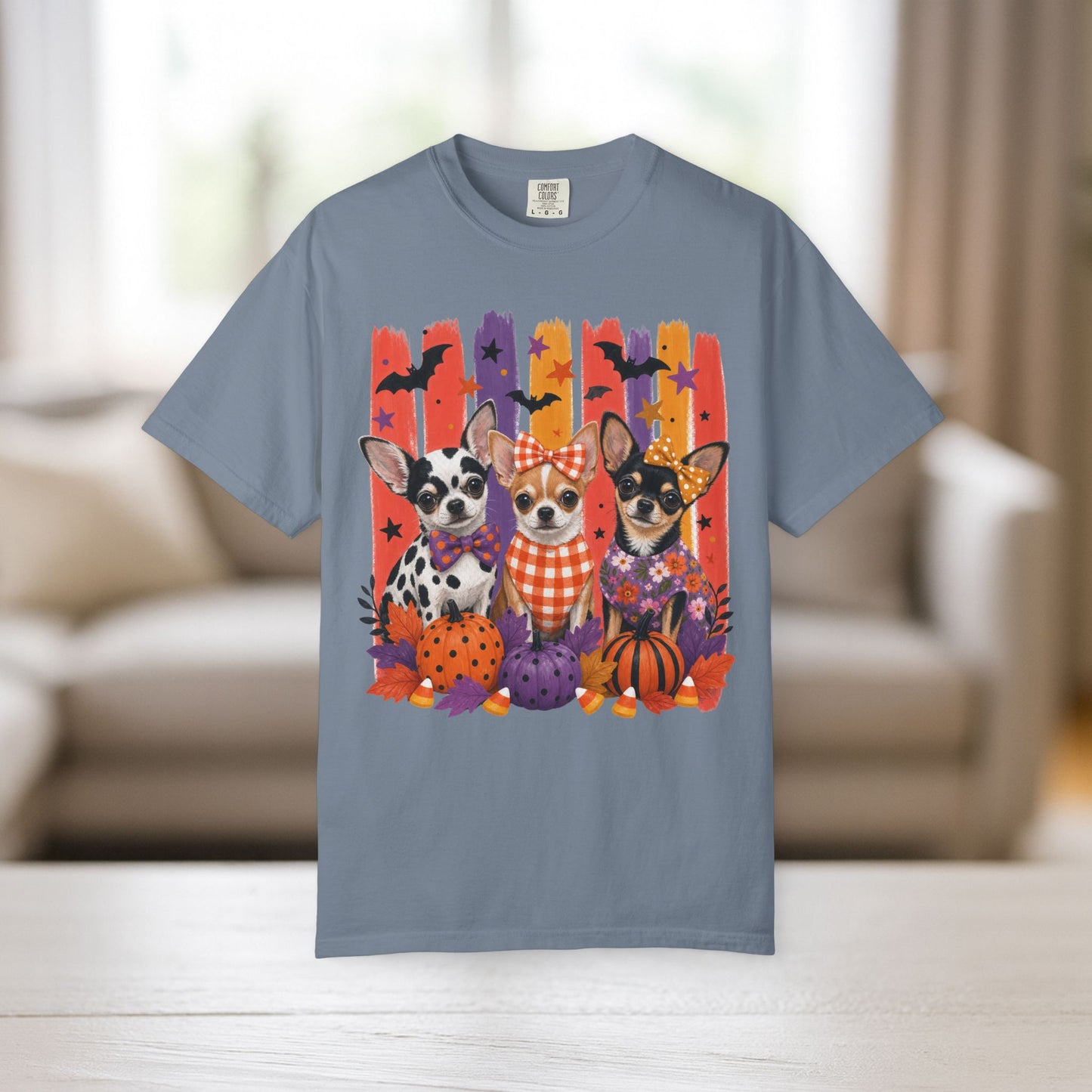 Chihuahua Trio Halloween T-Shirt | Pumpkin Pumpkins Bats Dogs
