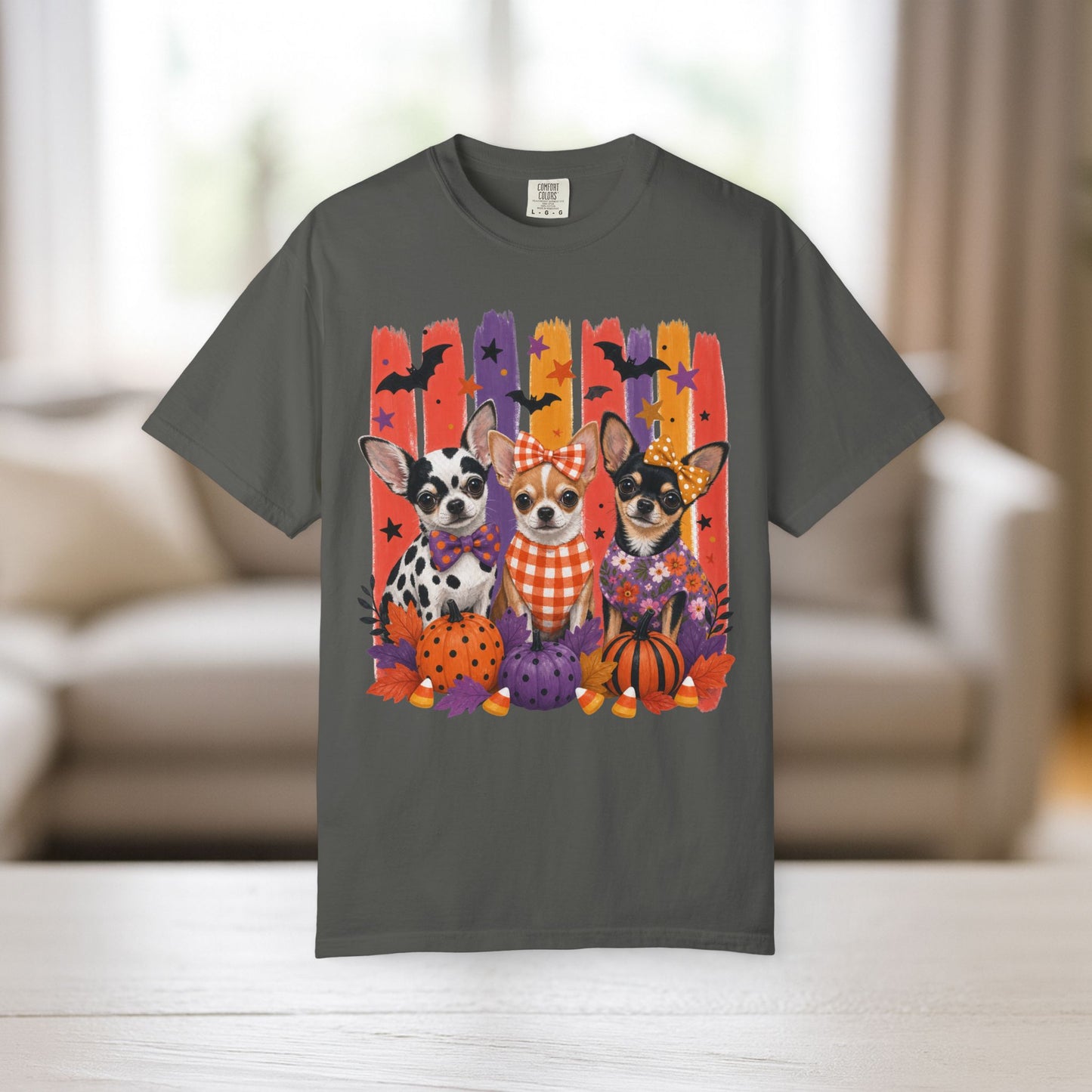 Chihuahua Trio Halloween T-Shirt | Pumpkin Pumpkins Bats Dogs